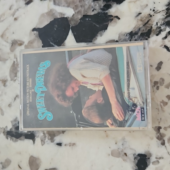 2/$10 Vintage Sweet Dreams cassette - Picture 1 of 2